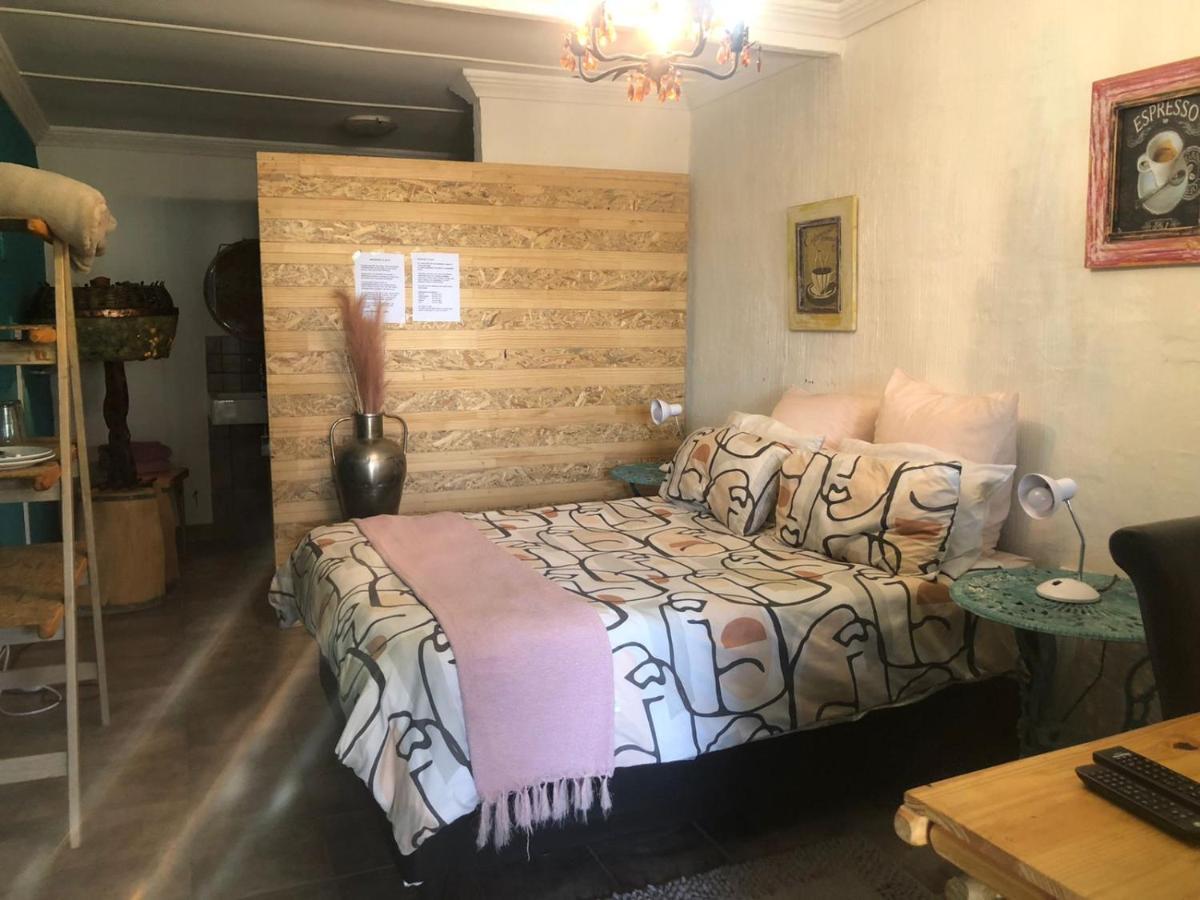 Karoozin Village Oudtshoorn Εξωτερικό φωτογραφία